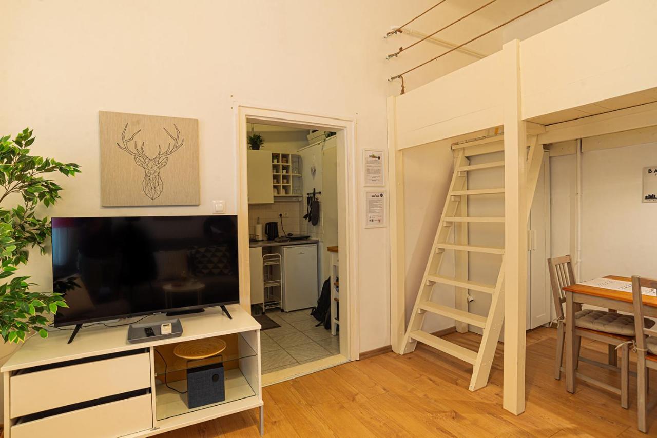 Magica - Cosy Apartment In The Heart Of Budapest Ngoại thất bức ảnh